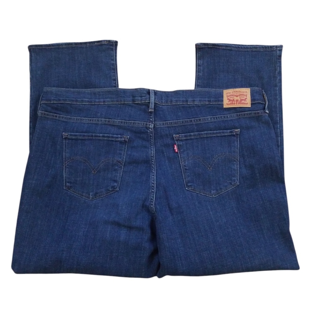 Levi's Women's Plus Classic Straight Leg‎ Crop Jeans Size 22W